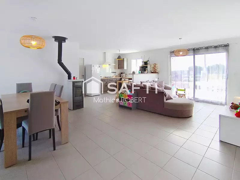 Maison, 106 m²