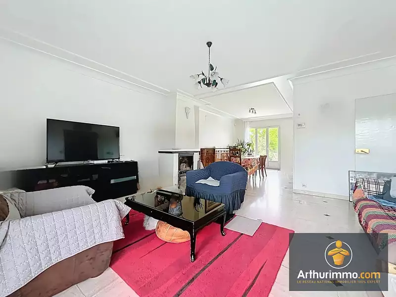 Maison, 174 m²