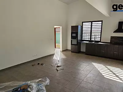 Maison, 82 m²