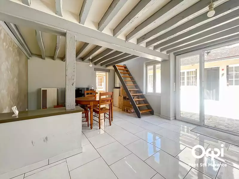 Maison, 175 m²