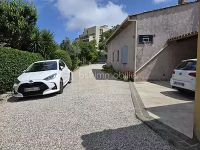 Maison, 300 m²