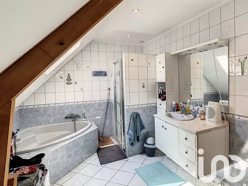 Maison, 132 m²