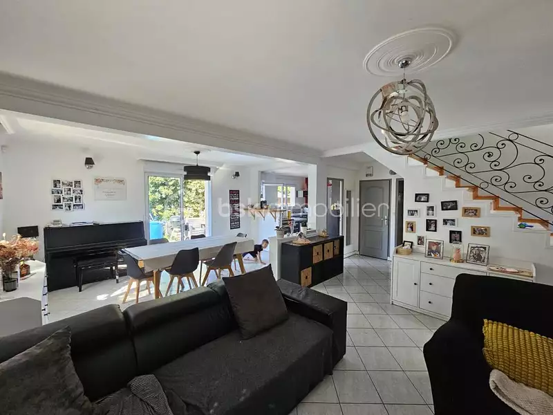 Maison, 135 m²