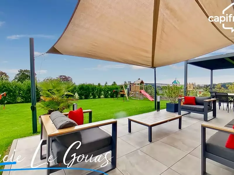 Maison, 151 m²