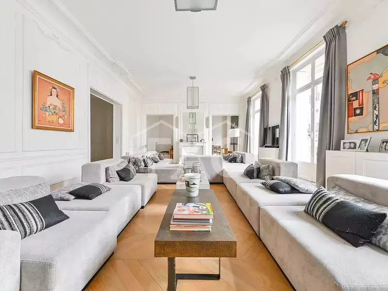 Appartement, 248 m²