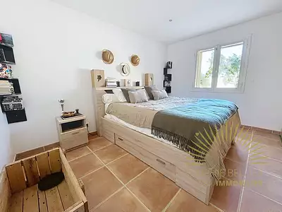 Maison, 185 m²