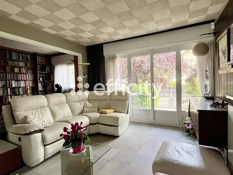 Maison, 162 m²