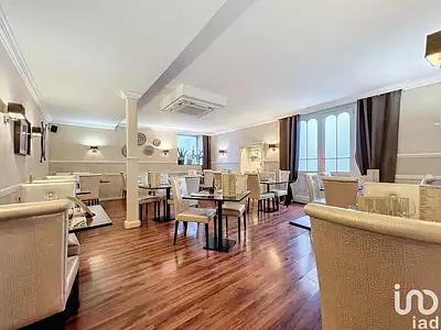 Divers, 180 m²