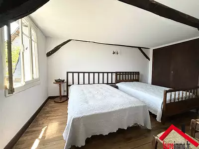 Maison, 245 m²