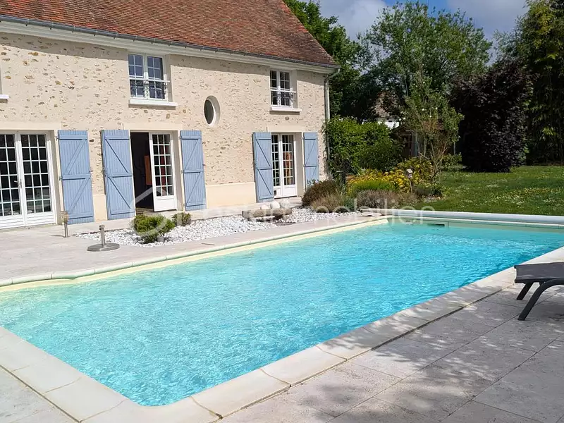 Maison, 210 m²
