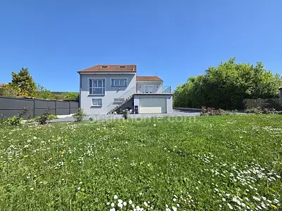 Maison, 229 m²