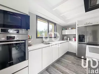 Maison, 170 m²
