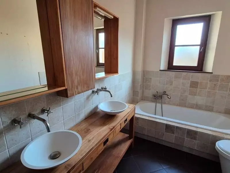 Maison, 270 m²