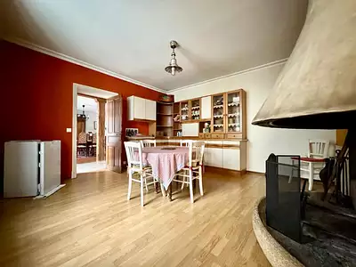 Maison, 217 m²