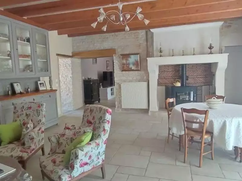 Maison, 258 m²