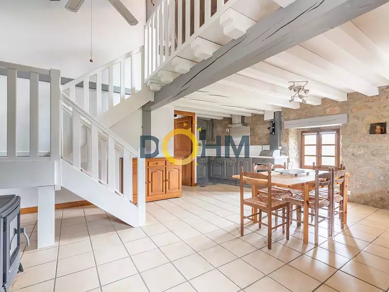 Maison, 175 m²