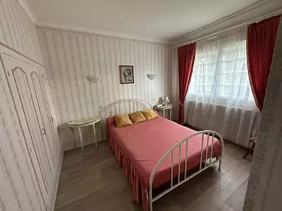Maison, 270 m²
