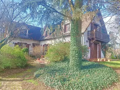 Maison, 211 m²