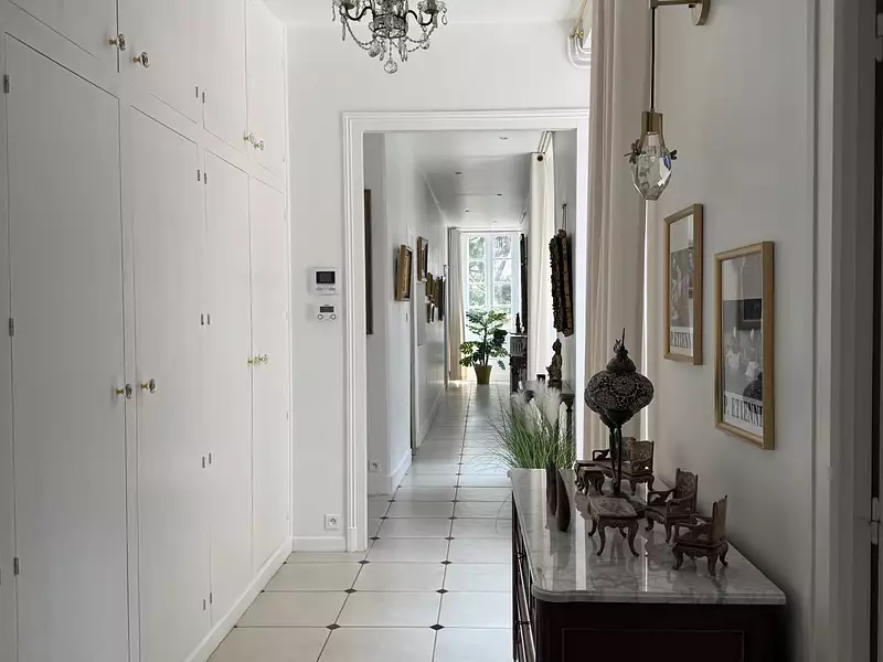Maison, 340 m²