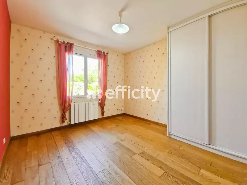 Maison, 89 m²