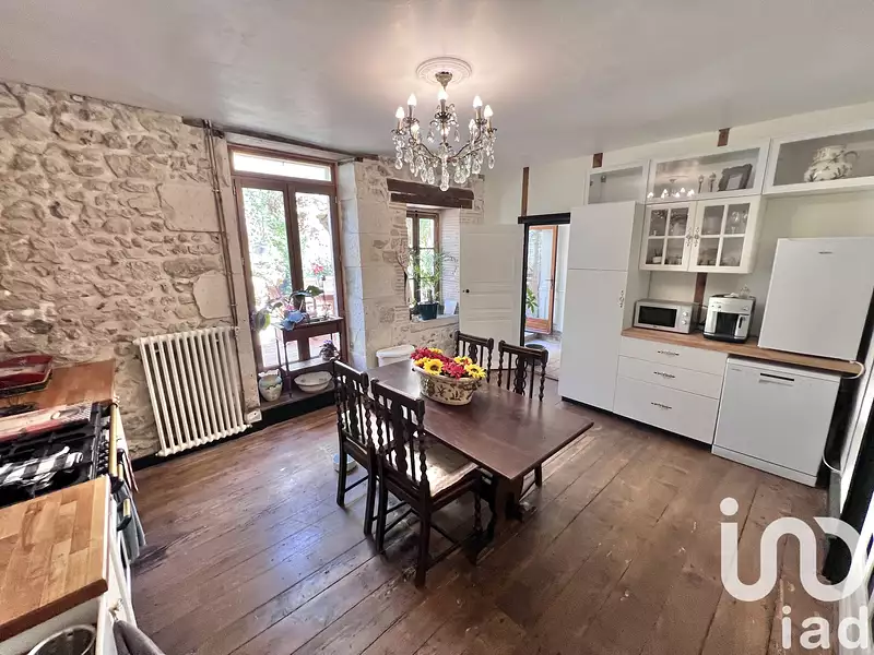 Maison, 230 m²