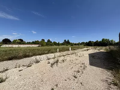 Terrain, 639 m²