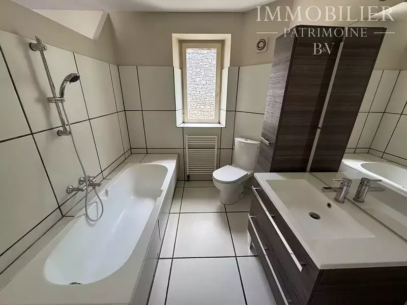 Maison, 250 m²