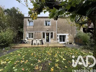 Maison, 233 m²