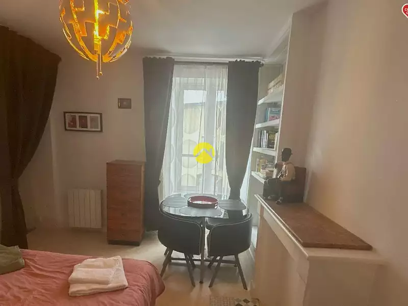 Maison, 166 m²