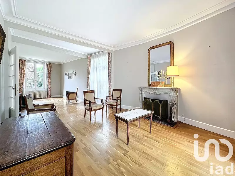 Maison, 184 m²