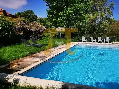 Maison, 350 m²