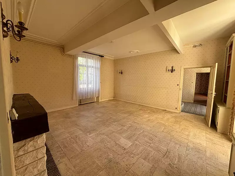 Maison, 225 m²
