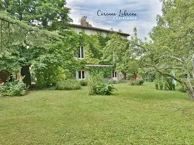 Maison, 270 m²