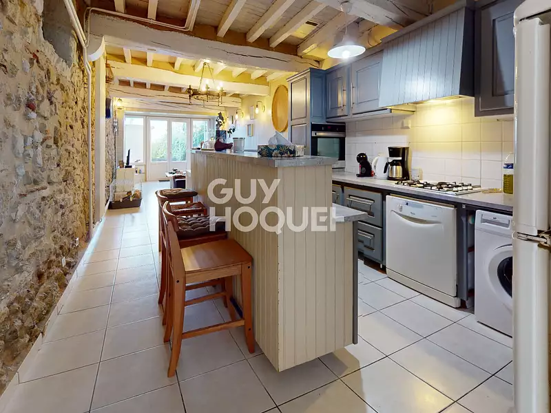 Immeuble, 145 m²