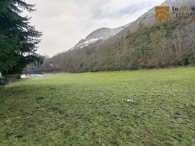 Terrain, 1 001 m²