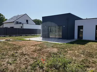 Maison, 112 m²
