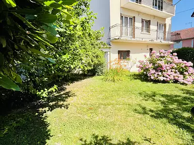 Maison, 330 m²