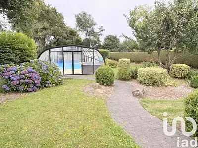 Maison, 166 m²