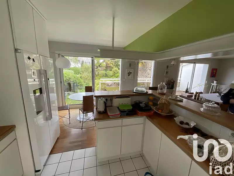 Maison, 208 m²