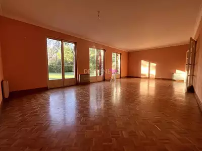 Maison, 164 m²