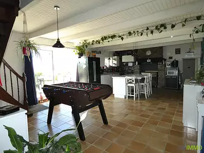 Maison, 161 m²