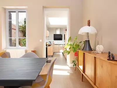 Maison, 235 m²