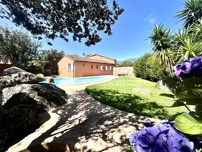 Maison, 148 m²