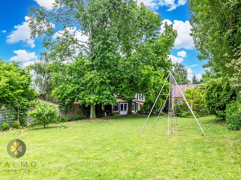 Maison, 225 m²