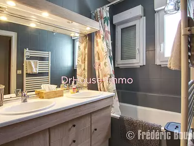 Maison, 175 m²