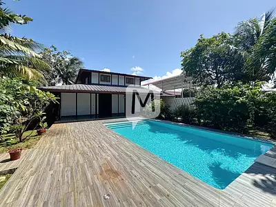 Maison, 175,66 m²