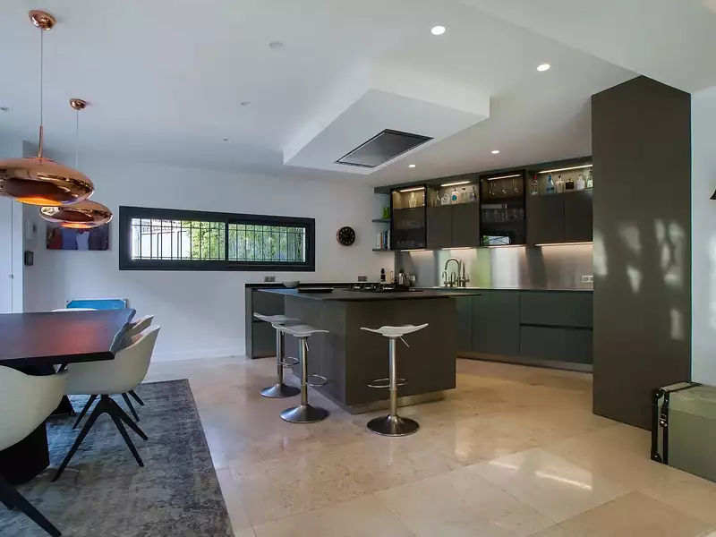 Maison, 300 m²
