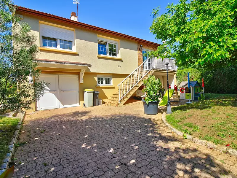 Maison, 135 m²