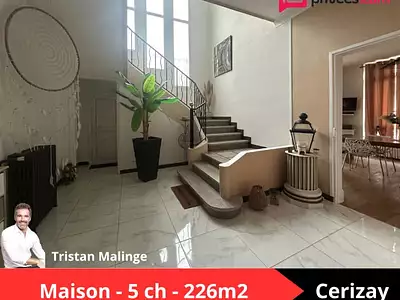 Maison, 226 m²