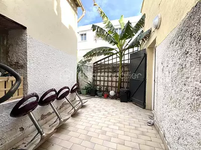 Maison, 77 m²